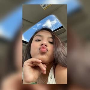 Meet your Posher, Cristel